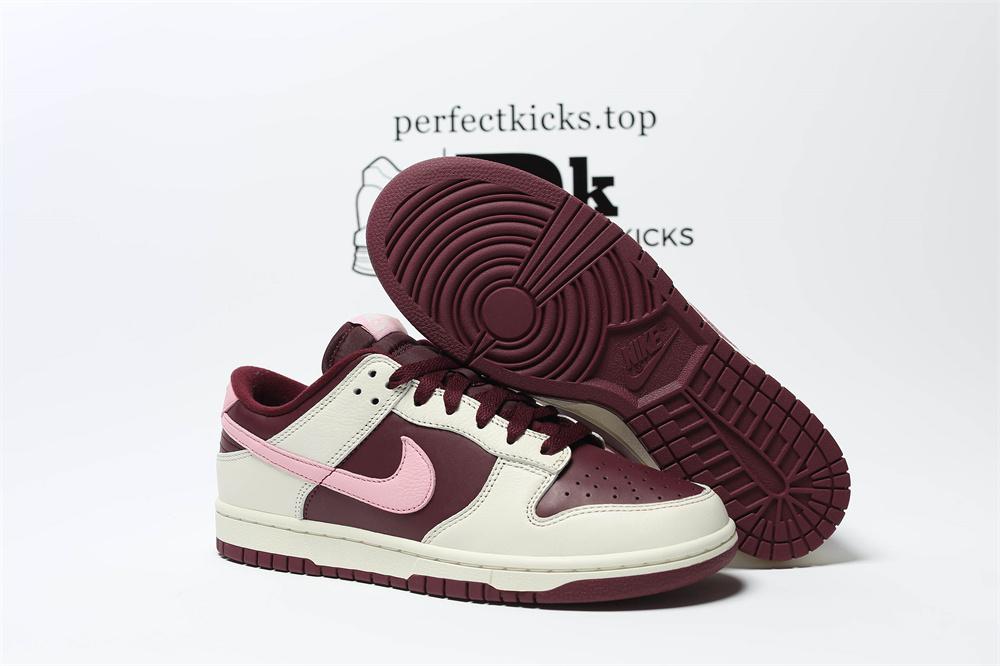 PK GOD Dunk Low yalentines Dav RETAIL MATERIALS READY TO SHIP